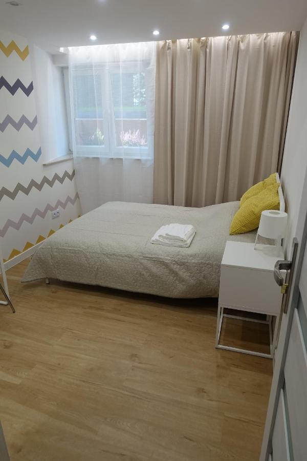 Three Rooms Apartment Krasków Eksteriør bilde